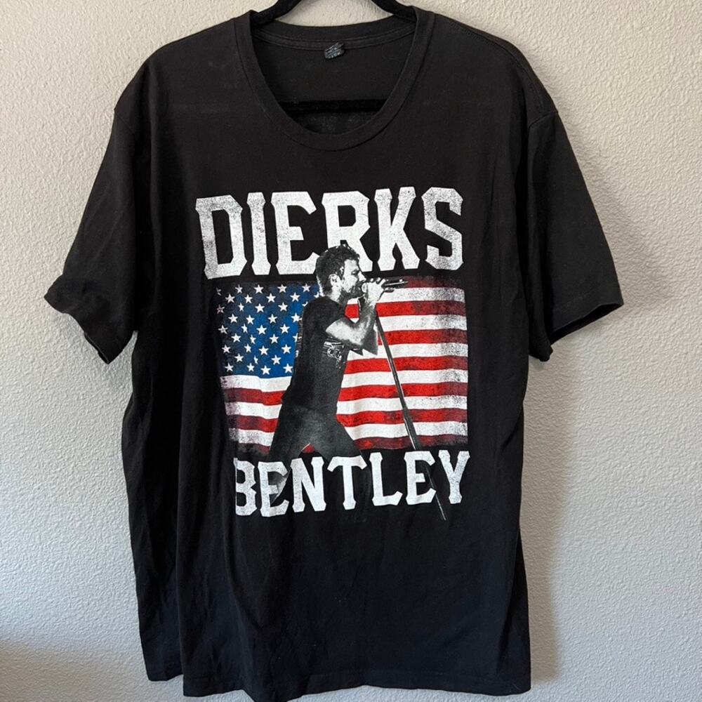Dierks Bentley American Flag Country Graphic Concert Tour Tee Short Sleeve XL